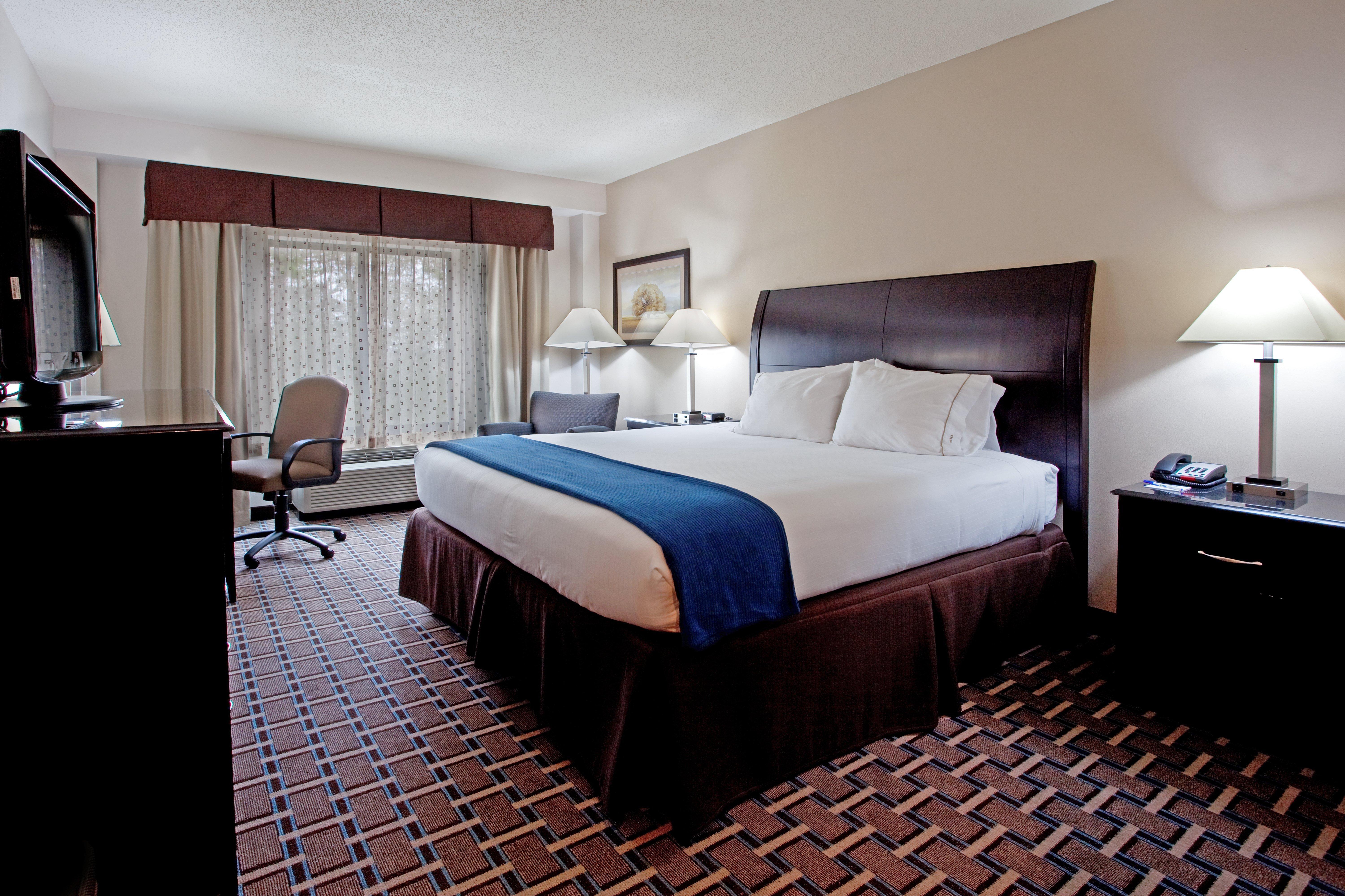 Holiday Inn Express Hotel & Suites Hope Mills-Fayetteville Airport, An Ihg Hotel Zewnętrze zdjęcie