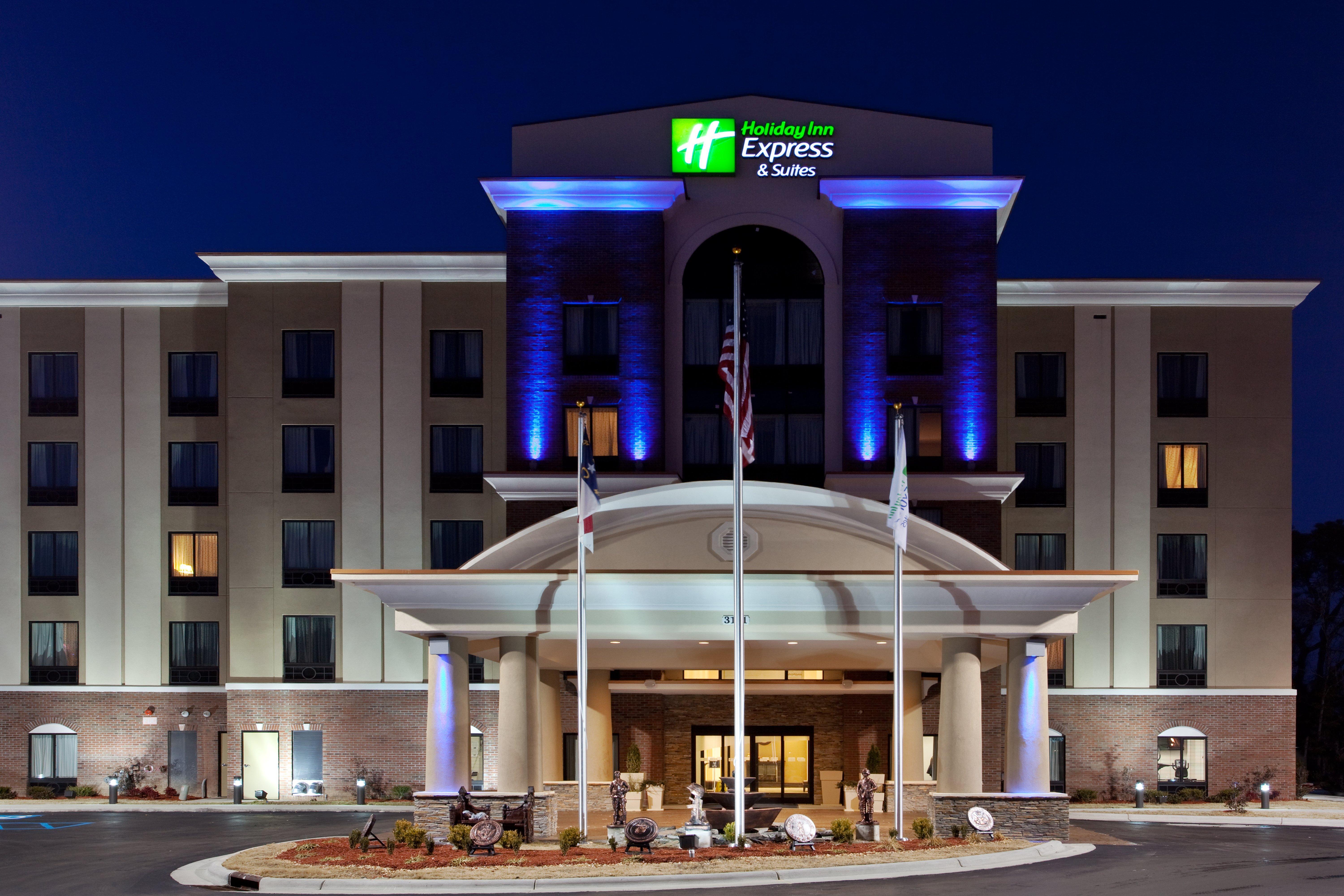 Holiday Inn Express Hotel & Suites Hope Mills-Fayetteville Airport, An Ihg Hotel Zewnętrze zdjęcie