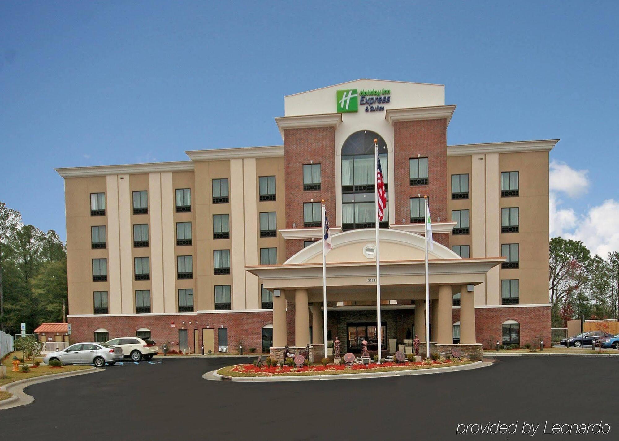 Holiday Inn Express Hotel & Suites Hope Mills-Fayetteville Airport, An Ihg Hotel Zewnętrze zdjęcie